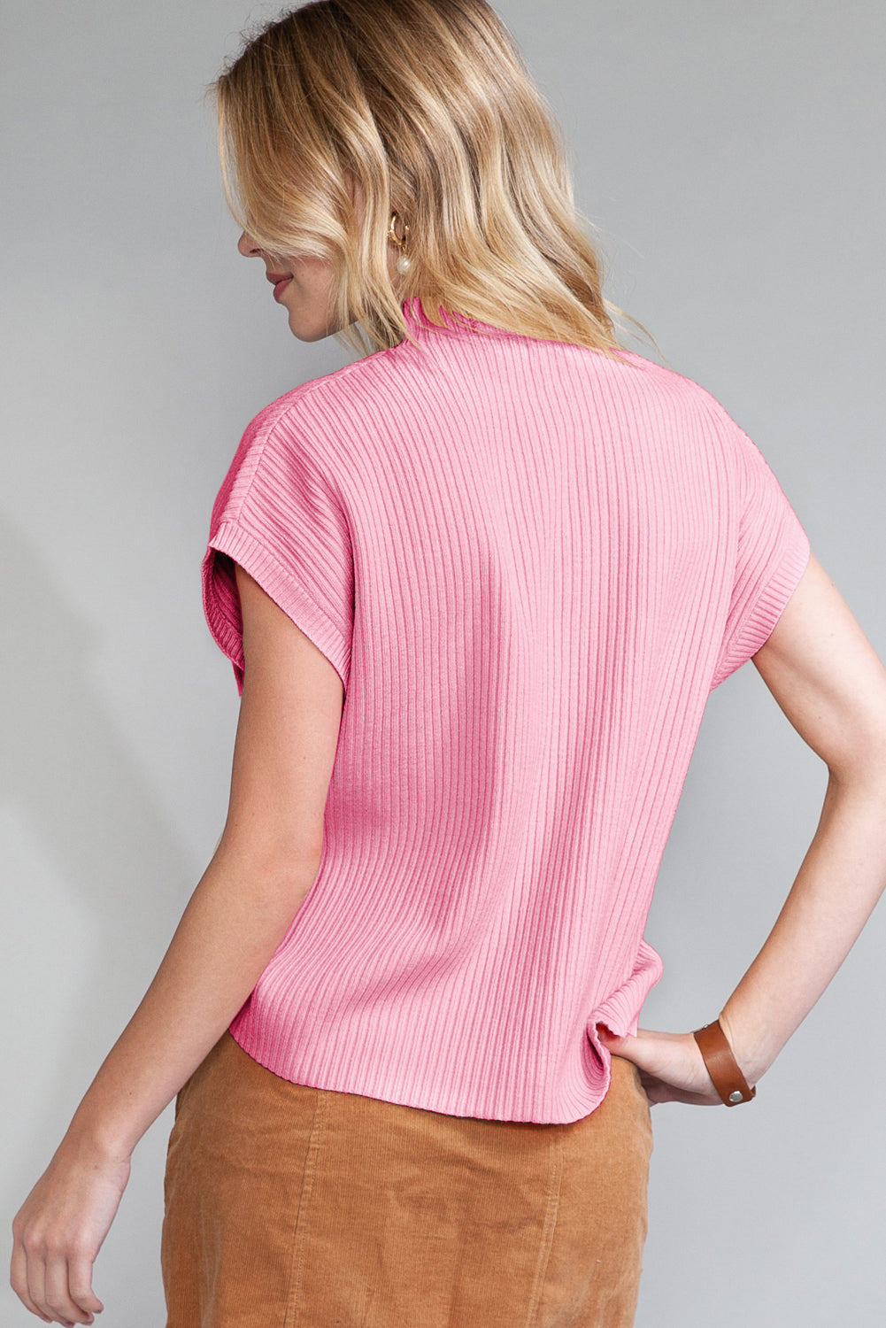 Pink Ribbed Knit Short Sleeve Sweater with Patch Pockets