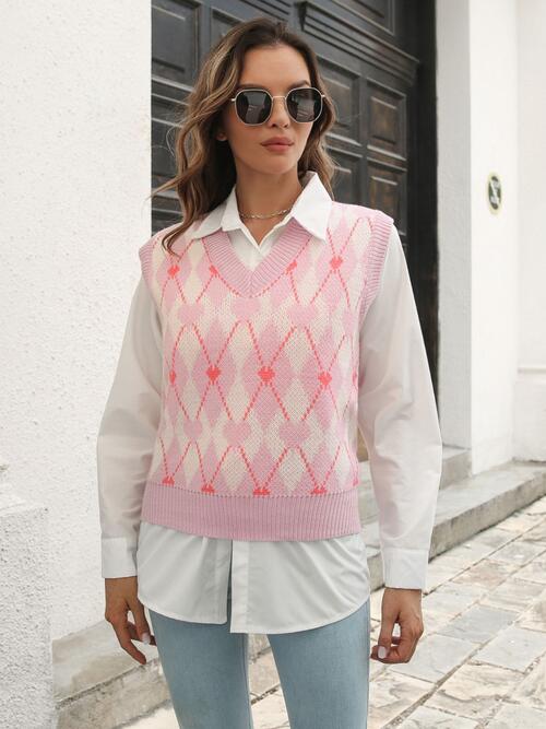 Geometric V - Neck Sweater Vest - dellidu.com - 100100186055413 - Blush Pink - dced565400bd4871914c7eae93be6763 - Min - M - dced565400bd4871914c7eae93be6763 - Min - 100100186055413 - Trendsi