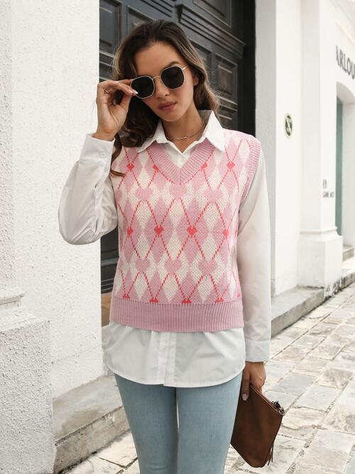 Geometric V - Neck Sweater Vest - dellidu.com - 100100186055413 - Blush Pink - 76b6cb766cd54bc09eb4b8466e582797 - Min - M - 76b6cb766cd54bc09eb4b8466e582797 - Min - 100100186055413 - Trendsi