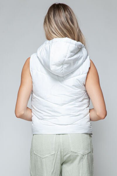 Snobbish Zip - Up Quilted Hooded Vest - dellidu.com - 100100327554500 - White - 7864a4ec - 0db6 - 41aa - b6b4 - 4eed883820f2 - Min - XL - 7864a4ec - 0db6 - 41aa - b6b4 - 4eed883820f2 - Min - 100100327554500 - Trendsi