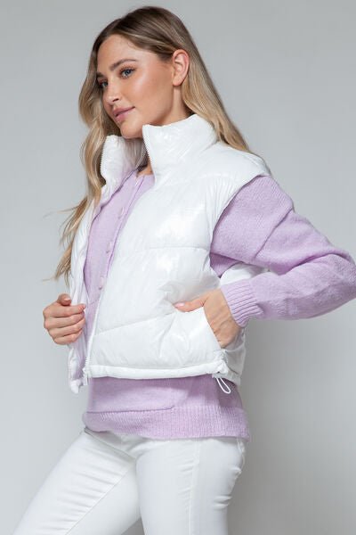 Snobbish Zip Up Turtleneck Shiny Quilted Vest - dellidu.com - 100100324004966 - White - 2a09d832 - e28e - 458a - a5dd - bcde2dab3338 - Min - XL - 2a09d832 - e28e - 458a - a5dd - bcde2dab3338 - Min - 100100324004966 - Trendsi